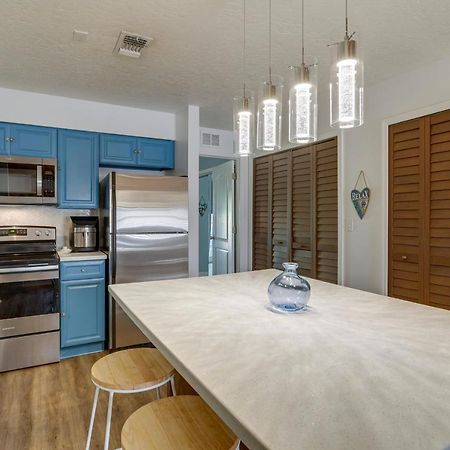 Breezy Cape Canaveral Townhome About 1 Mi To Beach! Zewnętrze zdjęcie